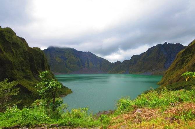mountains surrounding lake