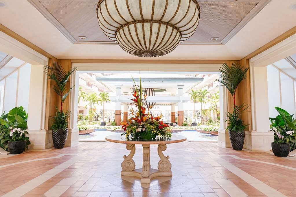 Grand Wailea, A Waldorf Astoria Resort lobby